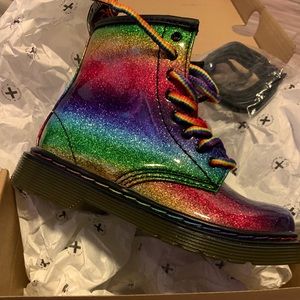 Cute glitter rainbow Dr Martens for toddler!